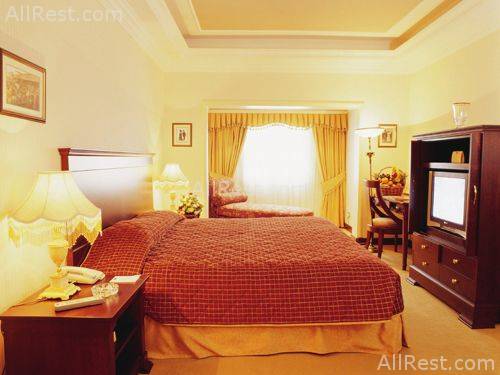 Ascot Hotel 6
